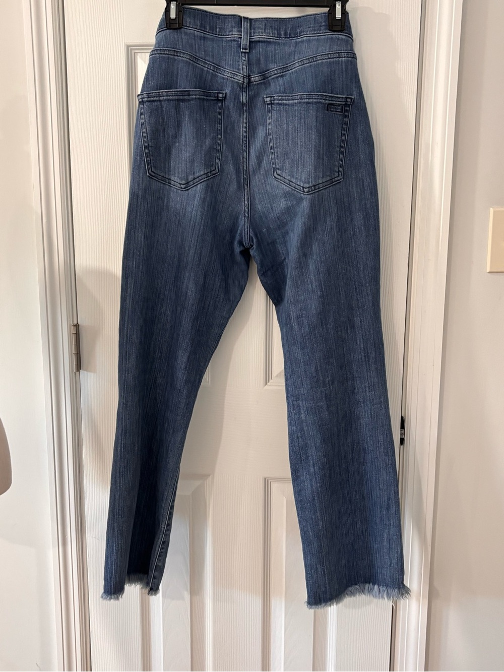 🔵⚪️AYR Indigo Straight-Leg Jeans with Raw Hem - Picture 3 of 15